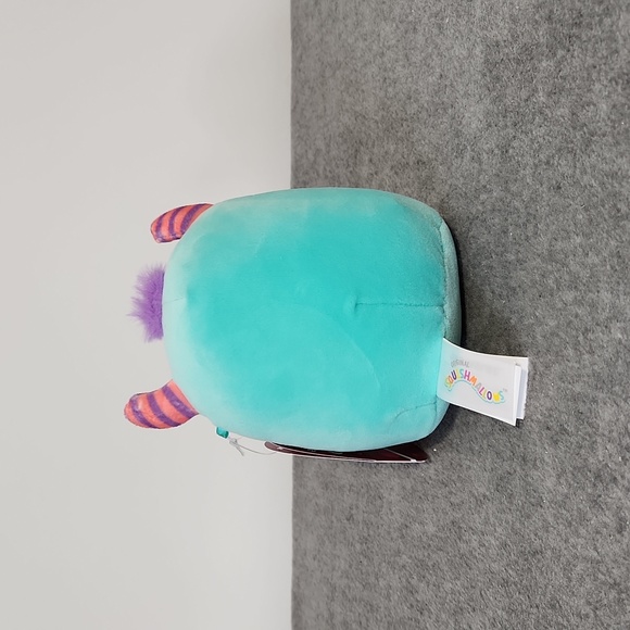 Leon 6" Squishmallow stuffed animal Pastel Valentines Day Monster - Picture 4 of 5